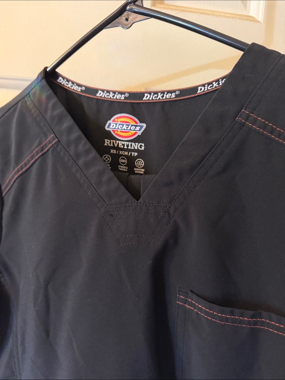 Dickies Black V-Neck Riveting Work Shirt with Contrast Stitching